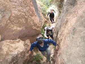 Ruta senderista guiada pel Parc Natural de Sant Llorenç del Munt: Espeologia